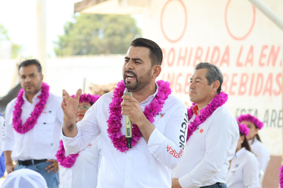 Víctor Herrera Pozos se compromete con la creación de oportunidades laborales para jóvenes