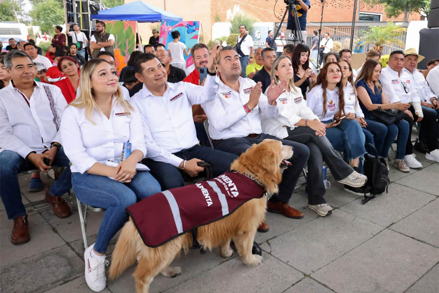 Armenta y Galeazzi acudieron a encuentro artístico