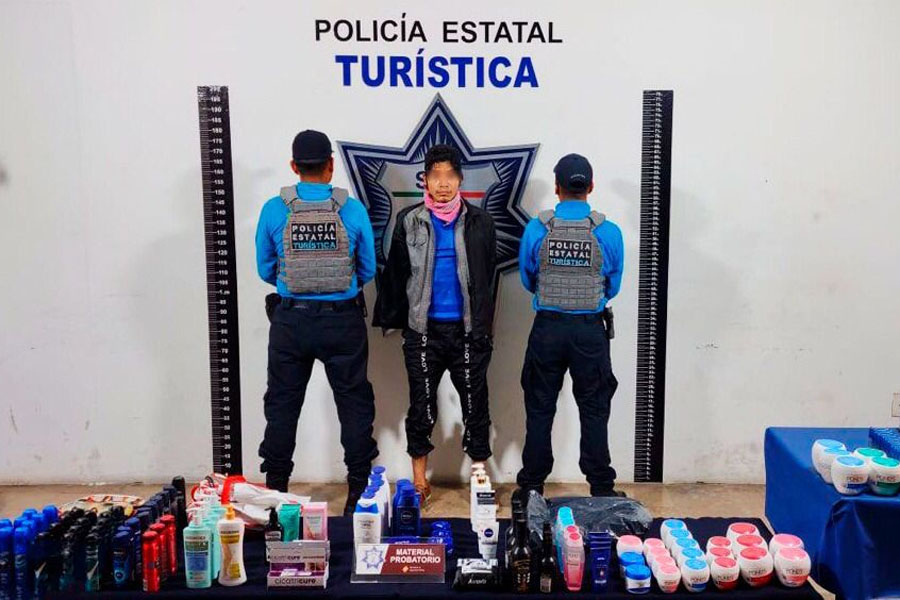 Detiene SSP a hombre por robo a farmacia en el Centro Histórico