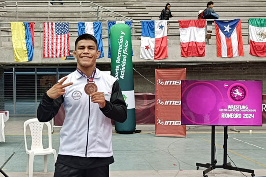 Atleta BUAP representará a México en Campeonato de Lucha Olímpica