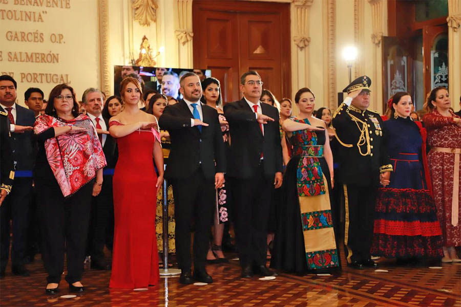 Puebla celebra 214 Aniversario del Grito de Independencia