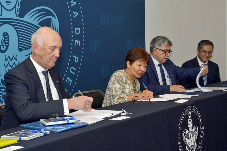 Firma BUAP convenio de doble titulación con la Universidad Técnica de Ingolstadt, Alemania