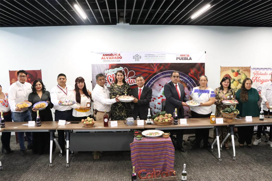 Promueve Congreso Temporada del Chiles en Nogada en los volcanes