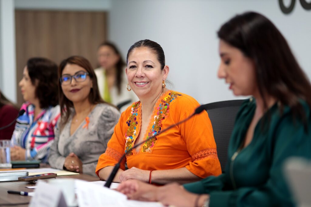 Laura Artemisa García